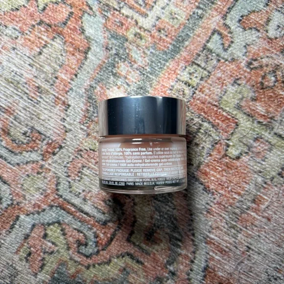 NWOB Clinique Moisture Surge™ 100H Auto-Replenishing Hydrator 50ml - Picture 3 of 4